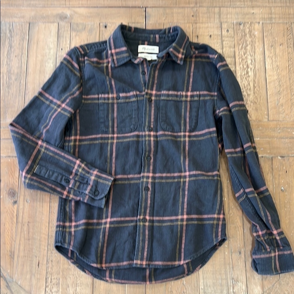 Madewell perfect fit flannel Plaid Button-Up Shirt